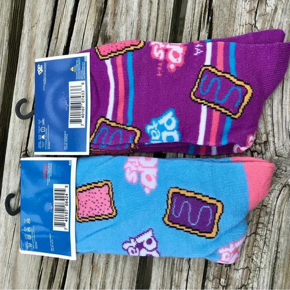 2/$10 NEW Mens 2 Licensed Kellogg’s Pop Tarts Toaster Pastries Fruit Pie Socks - Picture 2 of 5